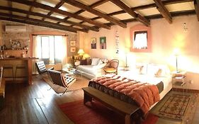 Colonia Suite Apartments